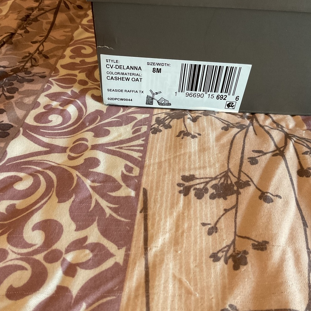 NWOT Woven Platform Sandals in Natural Beige - Picture 7 of 10